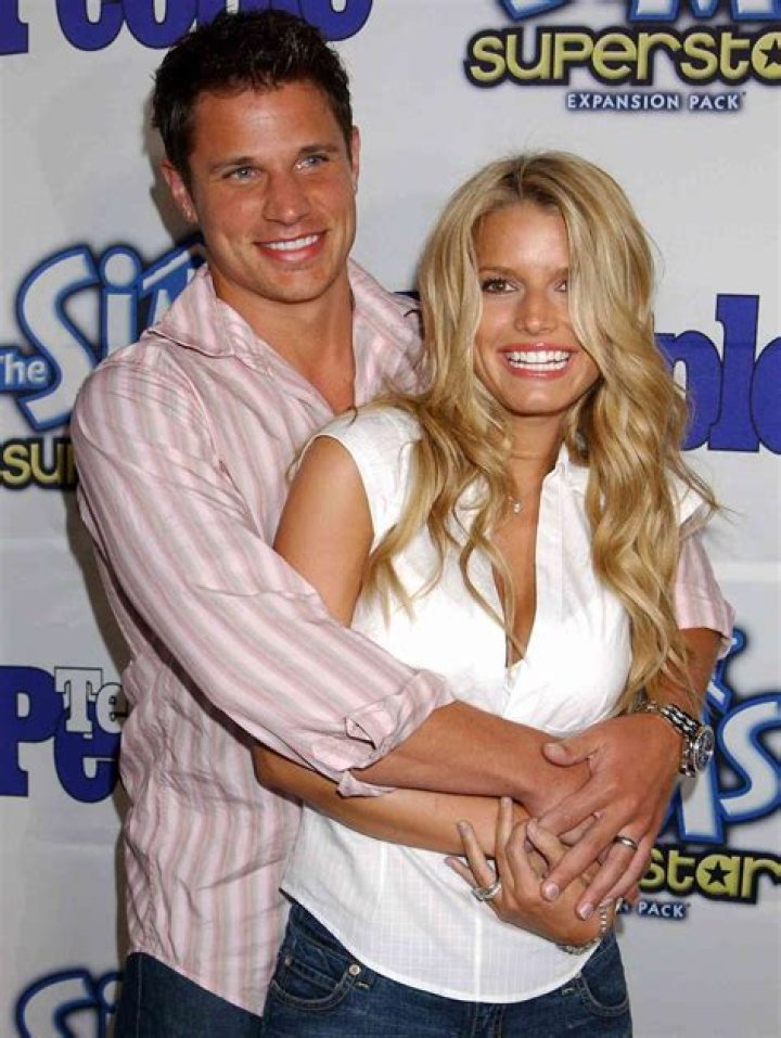 Jessica Simpson Ex-Husband: Nick Lachey Wife, Net Worth, Height, Kids, Age, Brother