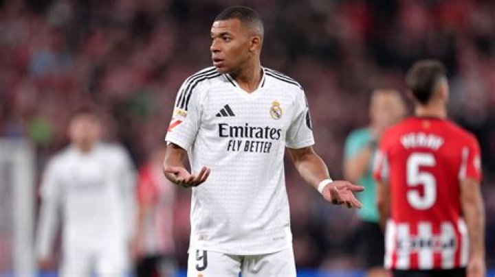 Kylian Mbappé Height, Religion, Age, Net Worth, Salary, Real Madrid
